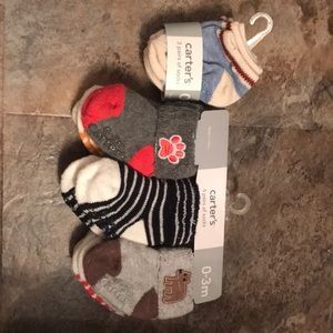 Carters 0-3 socks